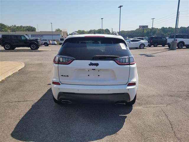 2020 Jeep Cherokee