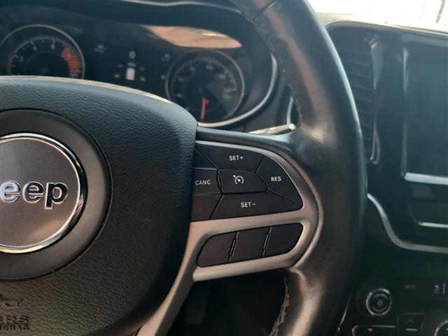 2020 Jeep Cherokee