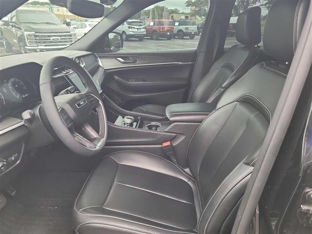 2024 Jeep Grand Cherokee L