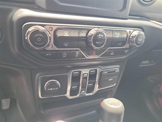 2023 Jeep Gladiator