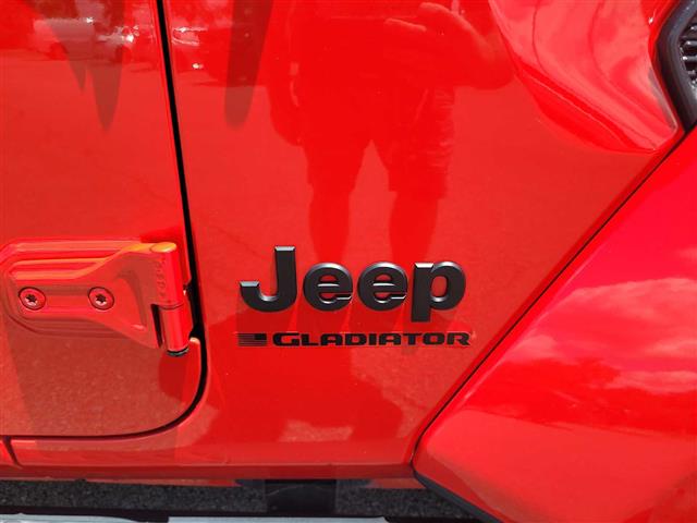 2023 Jeep Gladiator