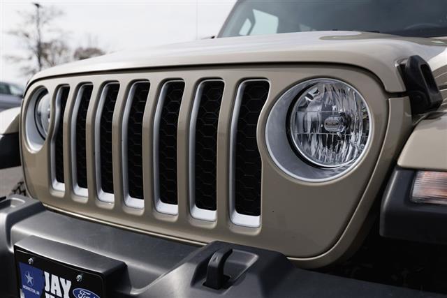 2020 Jeep Gladiator
