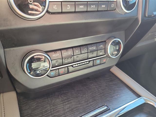 2021 Ford Expedition Max