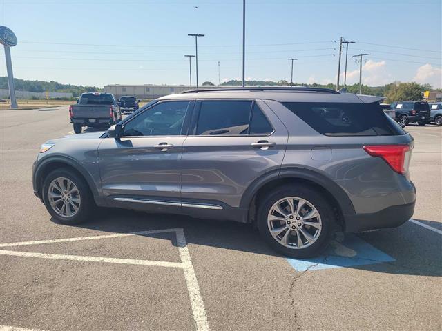2022 Ford Explorer