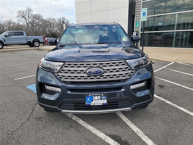 2023 Ford Explorer