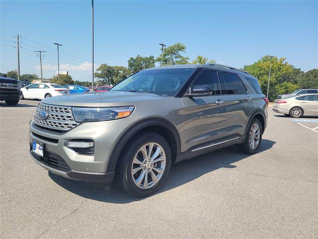 2020 Ford Explorer