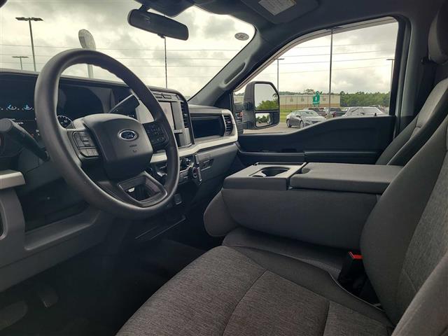 2024 Ford Super Duty F-250 SRW