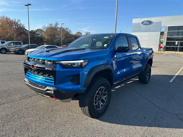 2024 Chevrolet Colorado