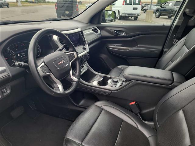 2023 GMC Acadia