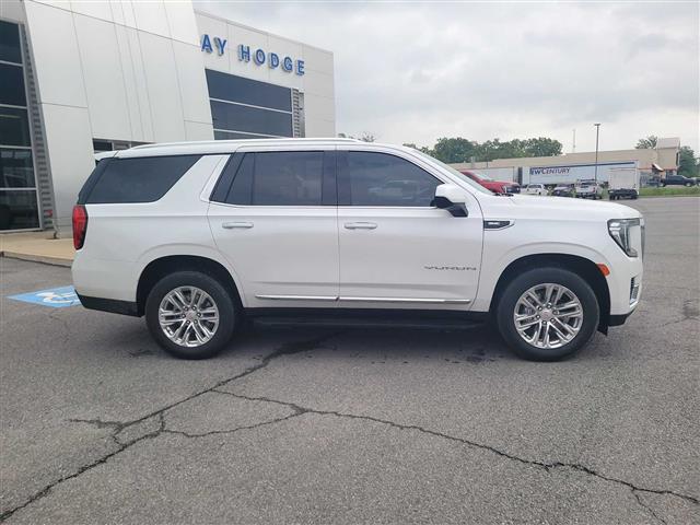 2023 GMC Yukon