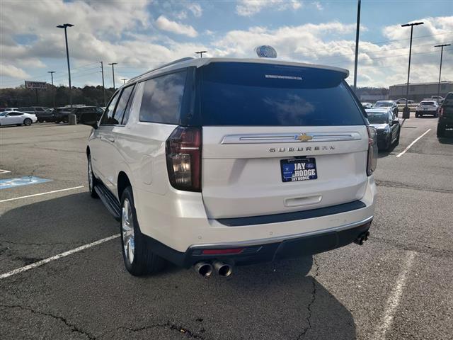 2023 Chevrolet Suburban