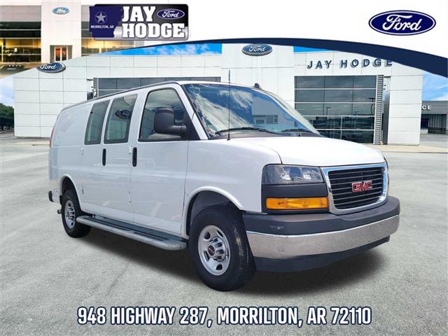 2023 GMC Savana Cargo Van
