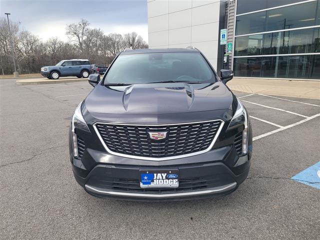 2023 Cadillac XT4
