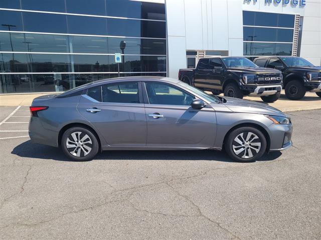2024 Nissan Altima