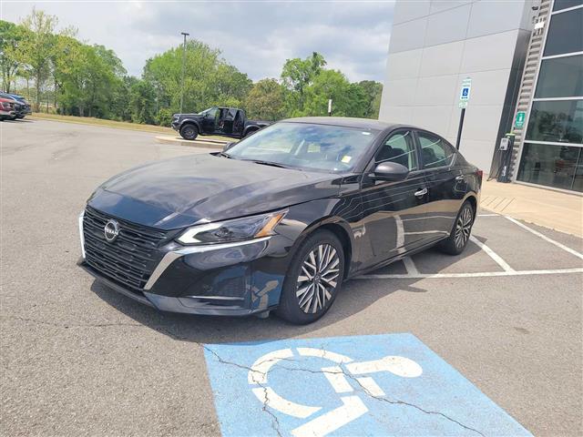 2024 Nissan Altima