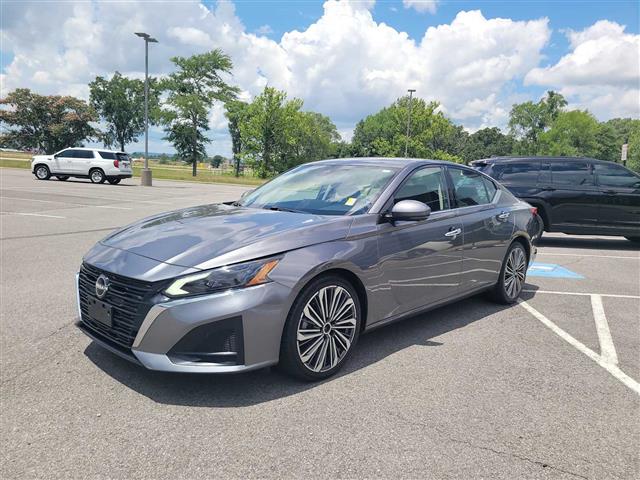 2023 Nissan Altima