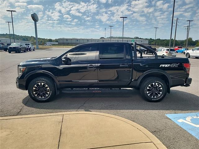 2020 Nissan Titan