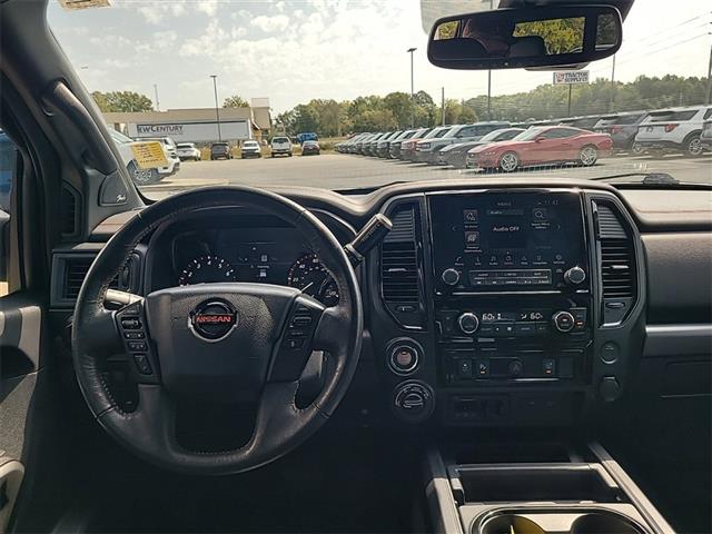 2020 Nissan Titan