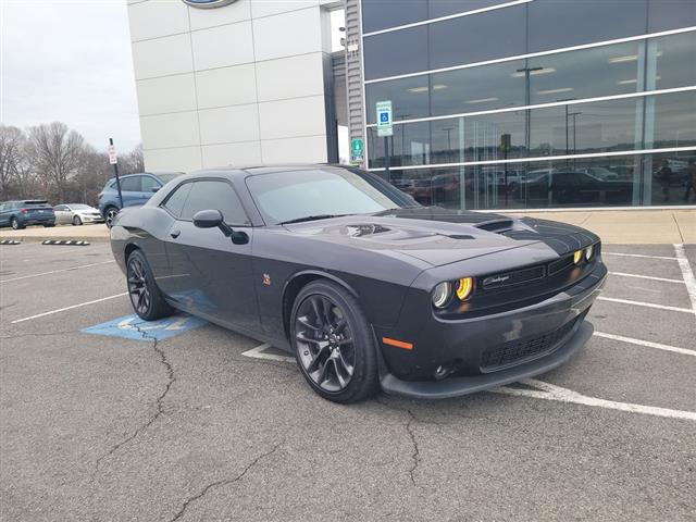 2022 Dodge Challenger