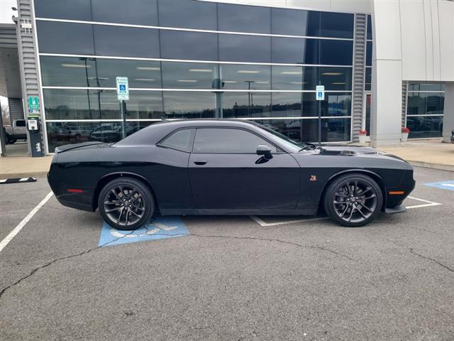 2022 Dodge Challenger