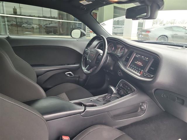 2022 Dodge Challenger