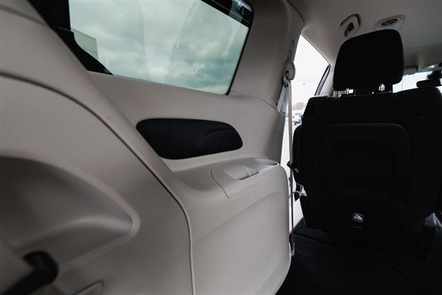 2023 Chrysler Voyager