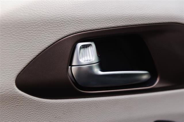 2023 Chrysler Voyager