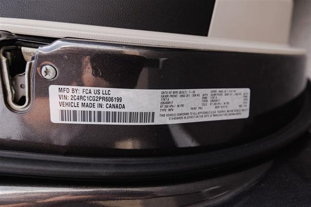 2023 Chrysler Voyager