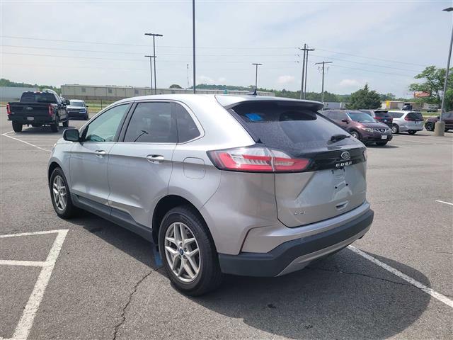 2022 Ford Edge
