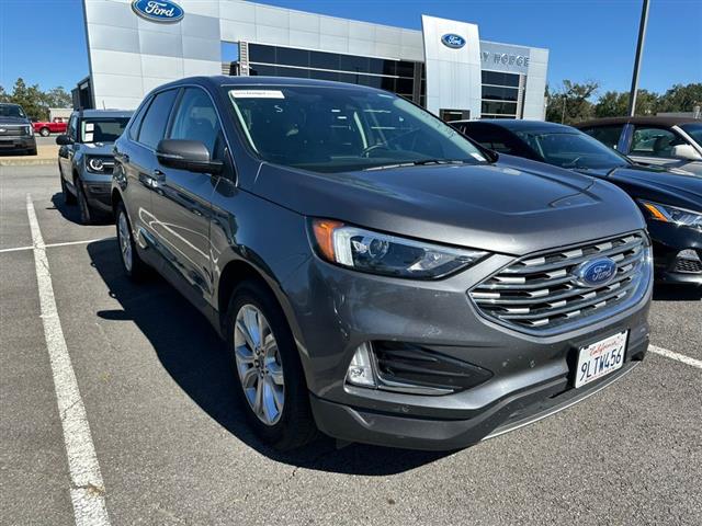2024 Ford Edge