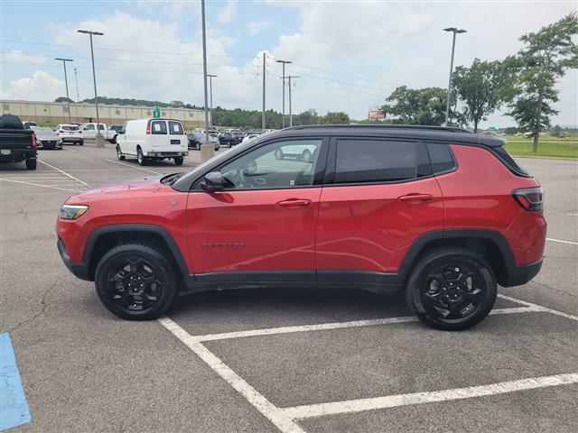2023 Jeep Compass