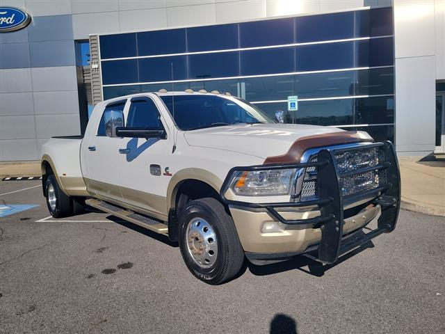 2015 RAM Ram 3500 Pickup Laramie Longhorn's photo