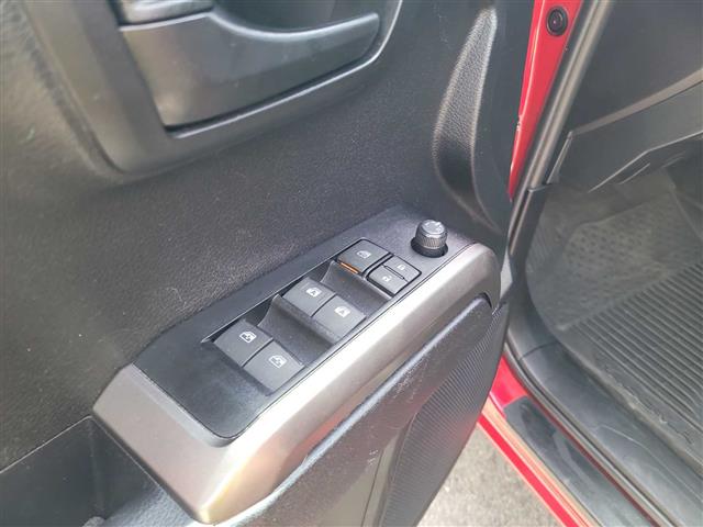 2023 Toyota Tacoma 4WD