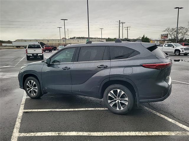 2021 Toyota Highlander