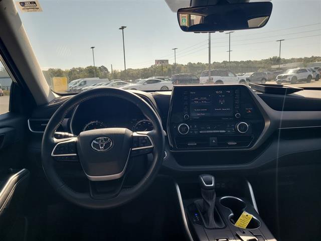 2022 Toyota Highlander