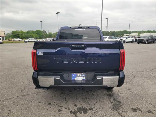 2023 Toyota Tundra 4WD