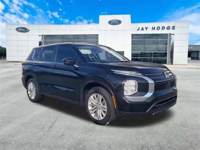 2024 Mitsubishi Outlander