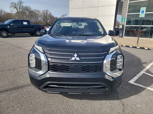 2024 Mitsubishi Outlander