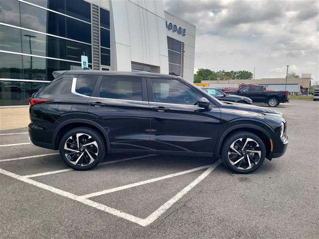 2024 Mitsubishi Outlander