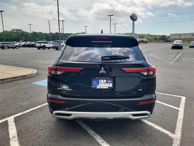 2024 Mitsubishi Outlander