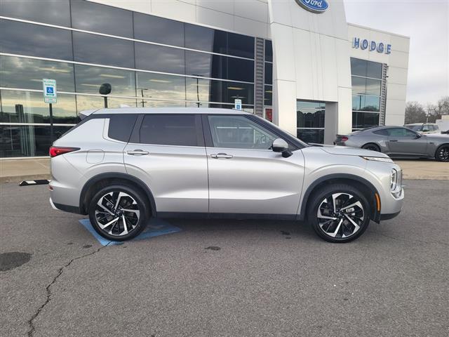 2024 Mitsubishi Outlander