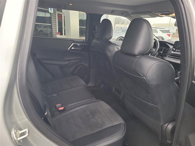 2024 Mitsubishi Outlander