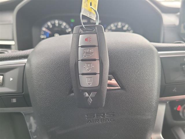 2024 Mitsubishi Outlander