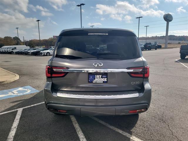 2018 INFINITI QX80