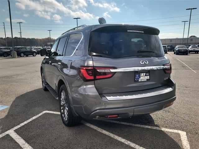 2018 INFINITI QX80
