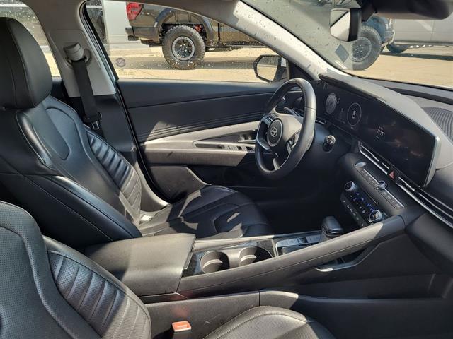 2024 Hyundai Elantra