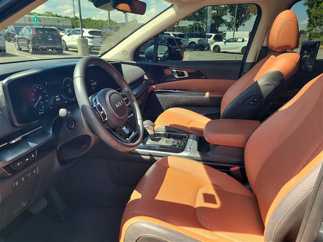 2024 Kia Carnival