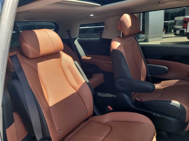 2024 Kia Carnival