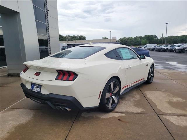 2025 Ford Mustang