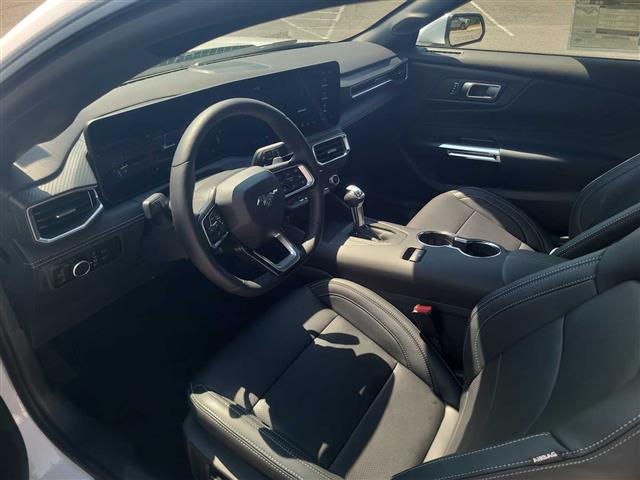 2025 Ford Mustang